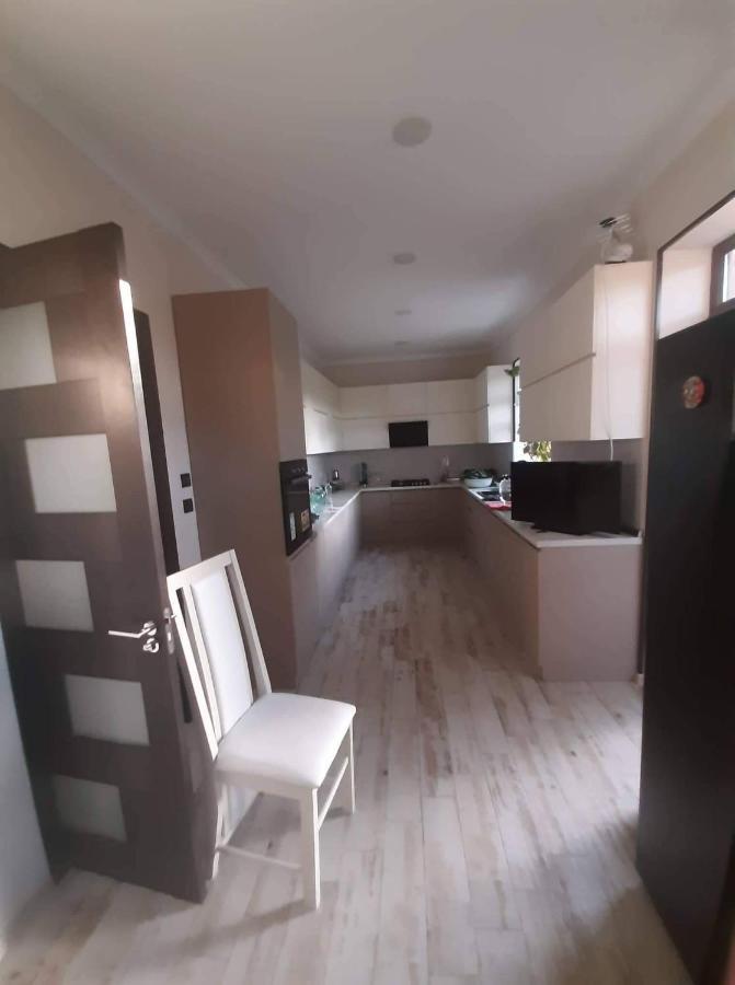 Jorji Acomodação com café da manhã Gori Exterior foto